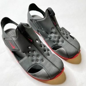 Nike | Boys Plastic Sandal Water Shoe Gray and Red